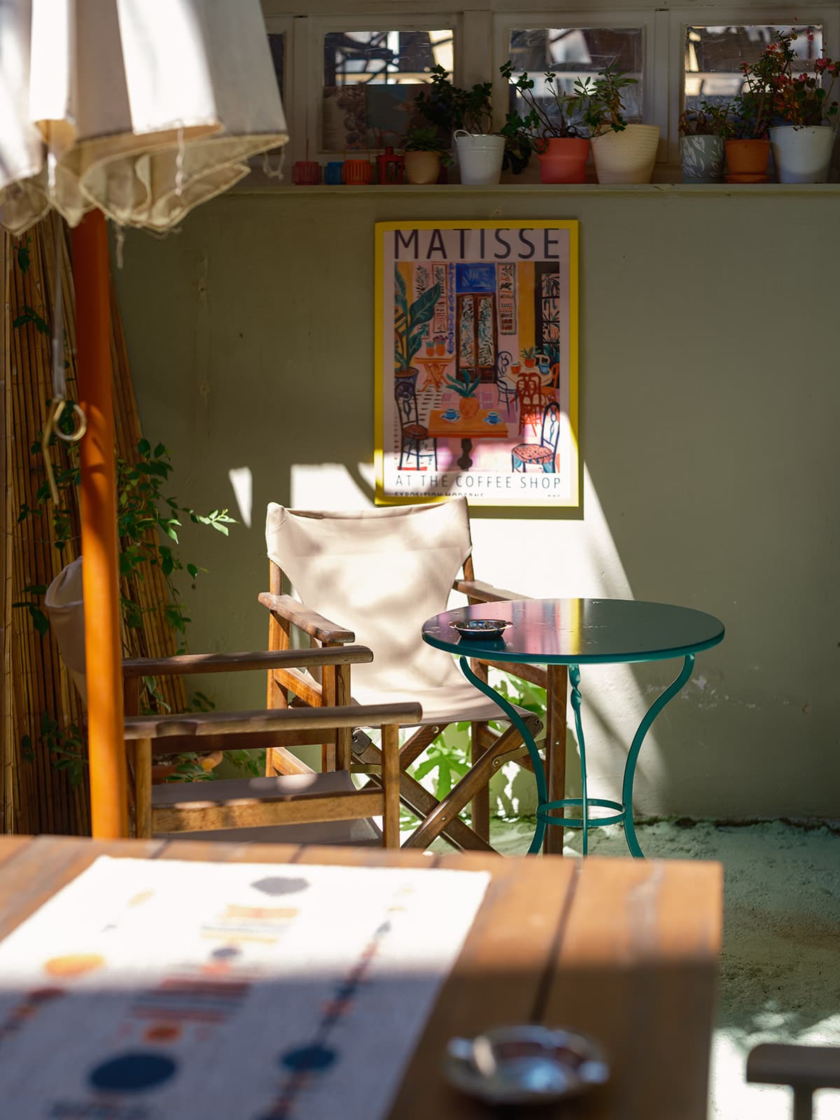 Simoun Books and Coffee
